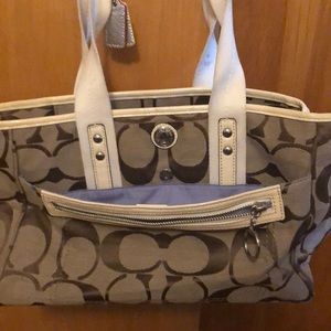 Coach shoulder bag